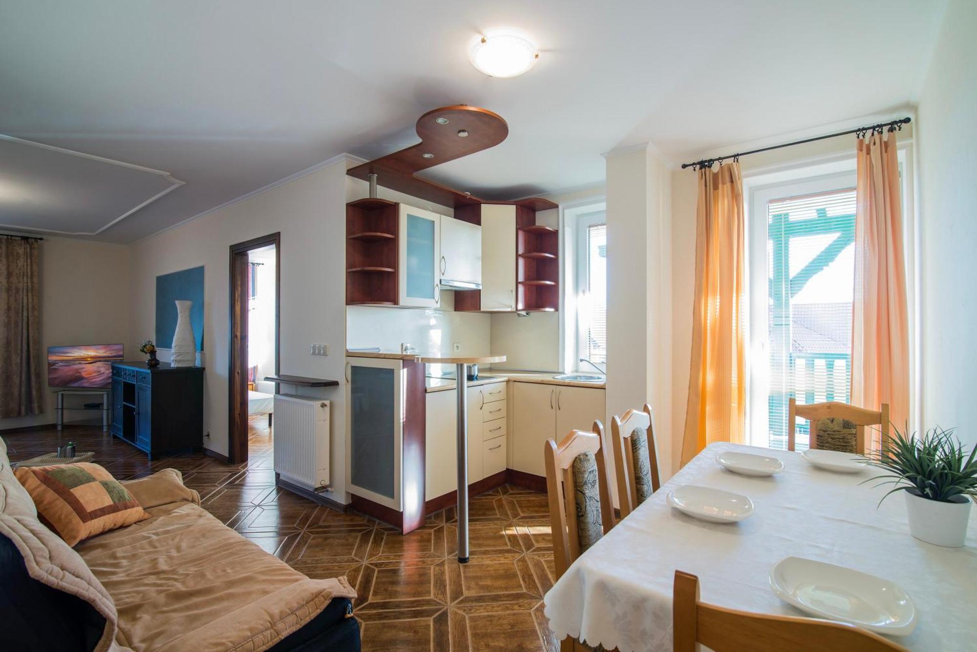 Pionow Rodzinne Apartamenty Urocza 10 Krynica Morska Ngoại thất bức ảnh